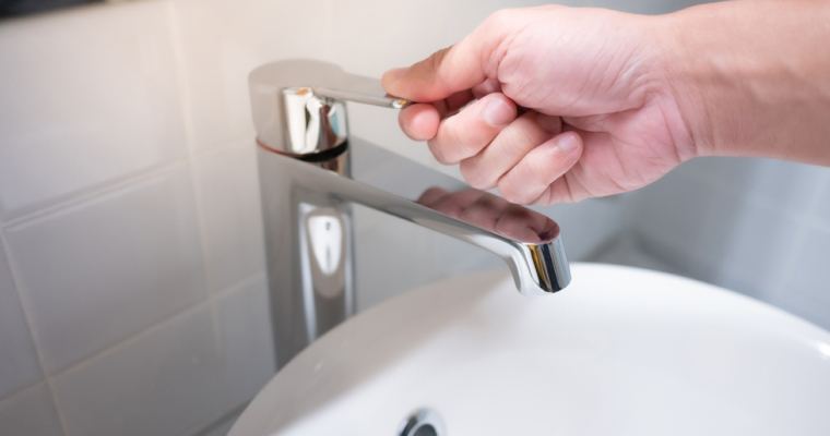 ahorrar agua en tu casa